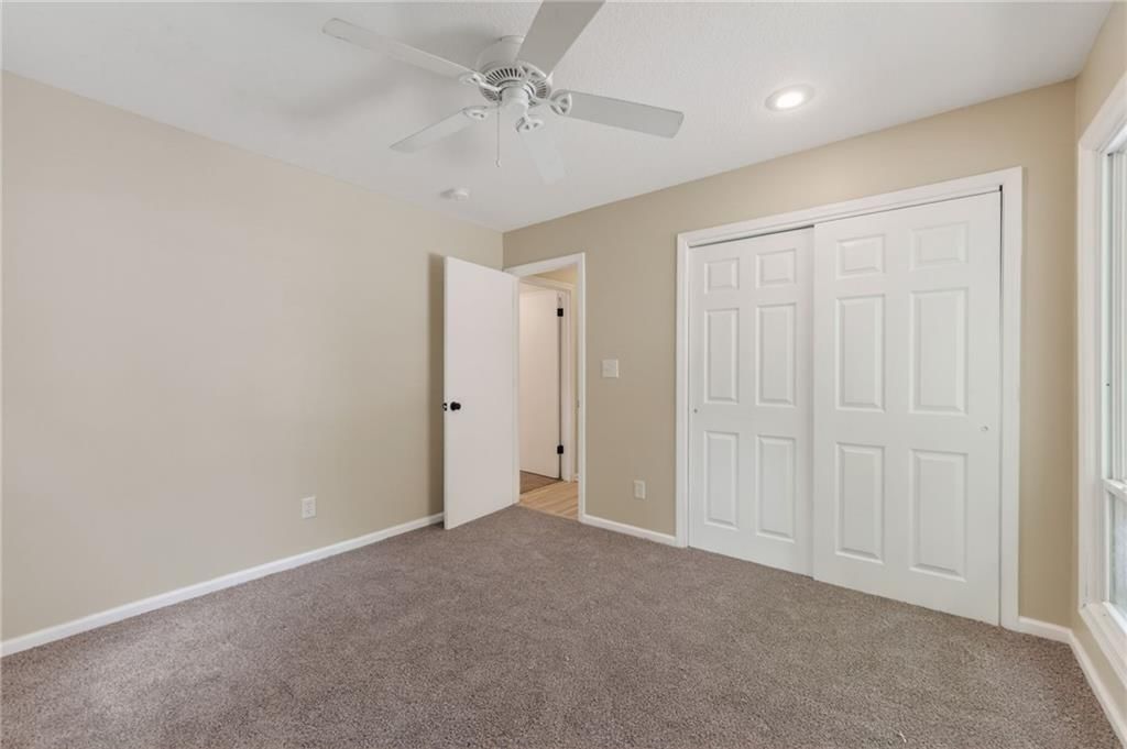 Photo 27 of 45 - 6512 NW Quail Run Drive, Kansas City, MO 64152
