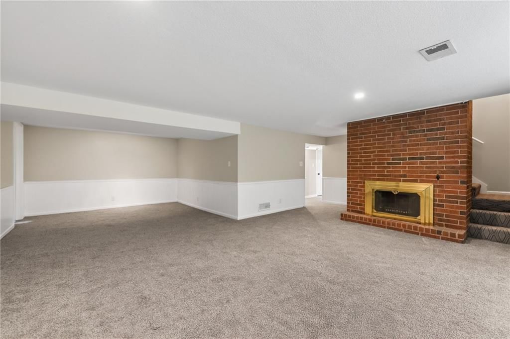 Photo 36 of 45 - 6512 NW Quail Run Drive, Kansas City, MO 64152