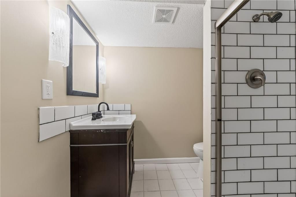 Photo 39 of 45 - 6512 NW Quail Run Drive, Kansas City, MO 64152