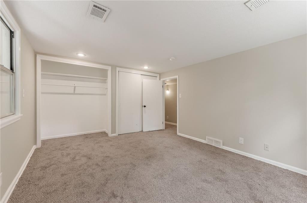 Photo 45 of 45 - 6512 NW Quail Run Drive, Kansas City, MO 64152