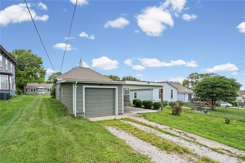 32935 W 83rd Street — photo 31