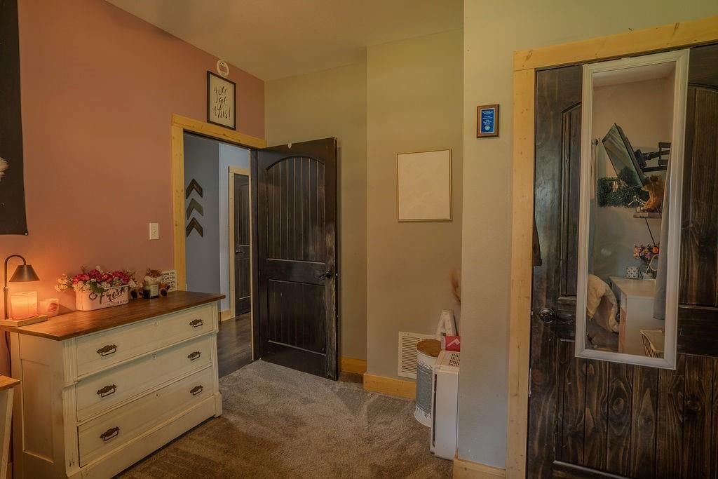 401 2nd Street — photo 27