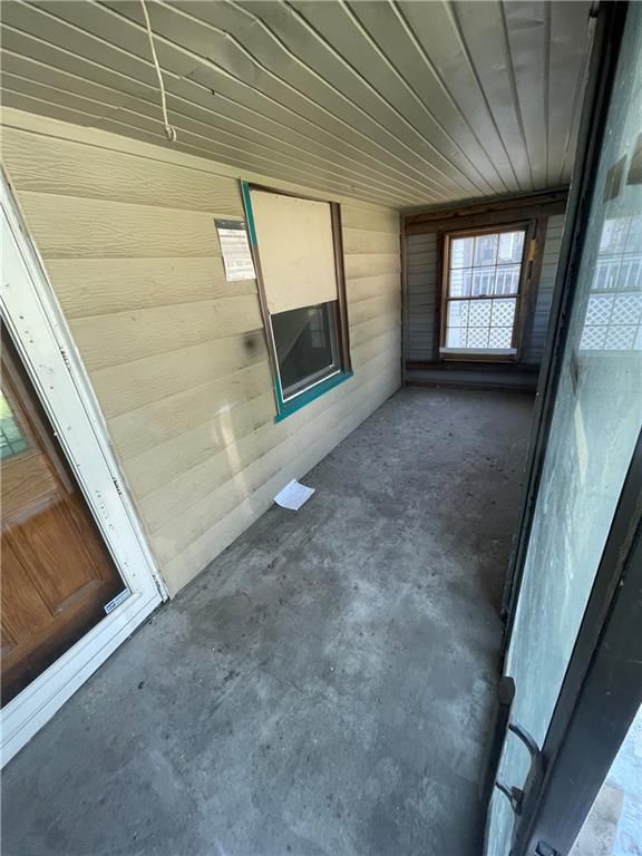 1818 S Overton Avenue — photo 3
