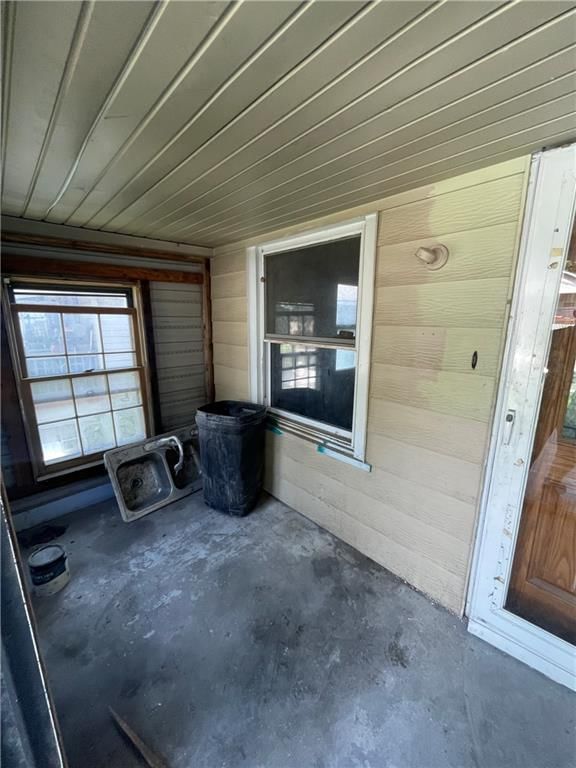 1818 S Overton Avenue — photo 14