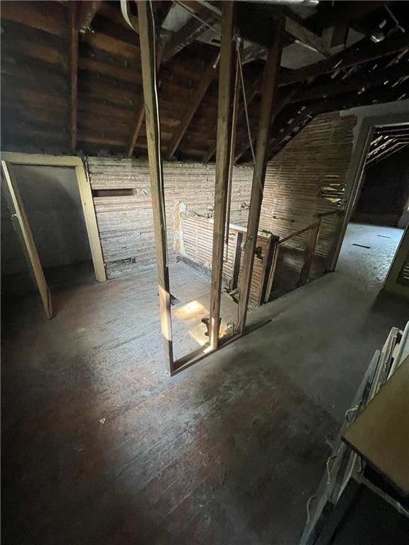 1818 S Overton Avenue — photo 39