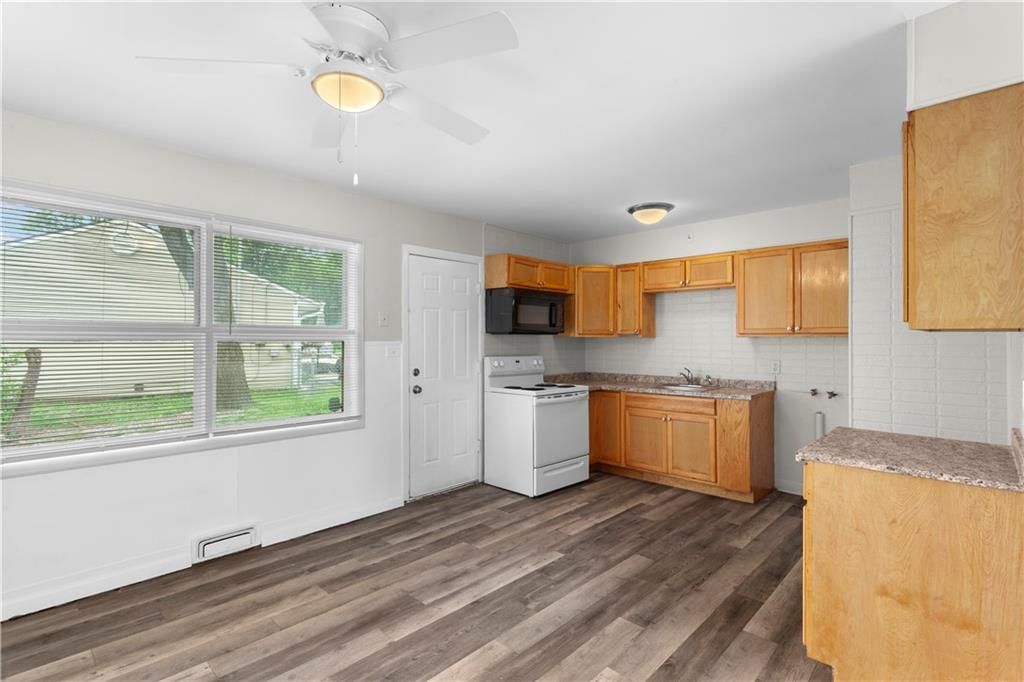 7805 E 114th Street — photo 11