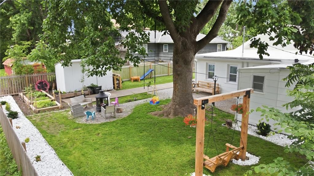 4738 Canterbury Street — photo 27
