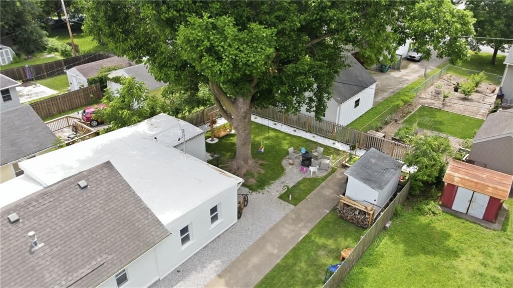 4738 Canterbury Street — photo 31