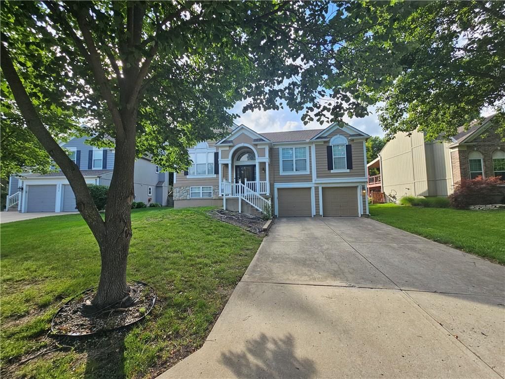 15672 S Blackfoot Street — photo 1