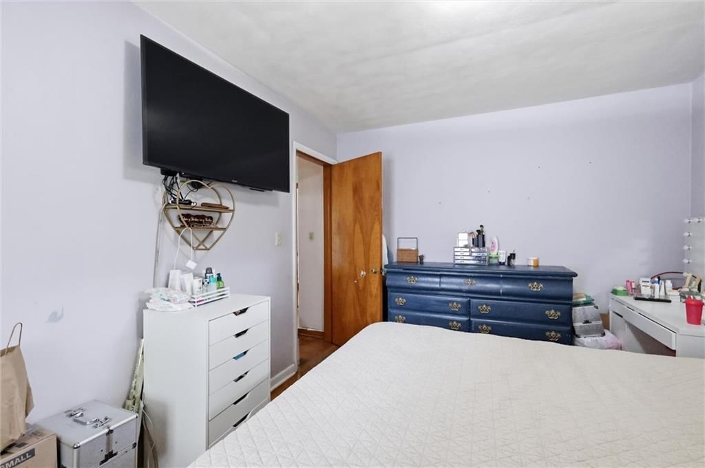 3022 S Norwood Avenue — photo 11