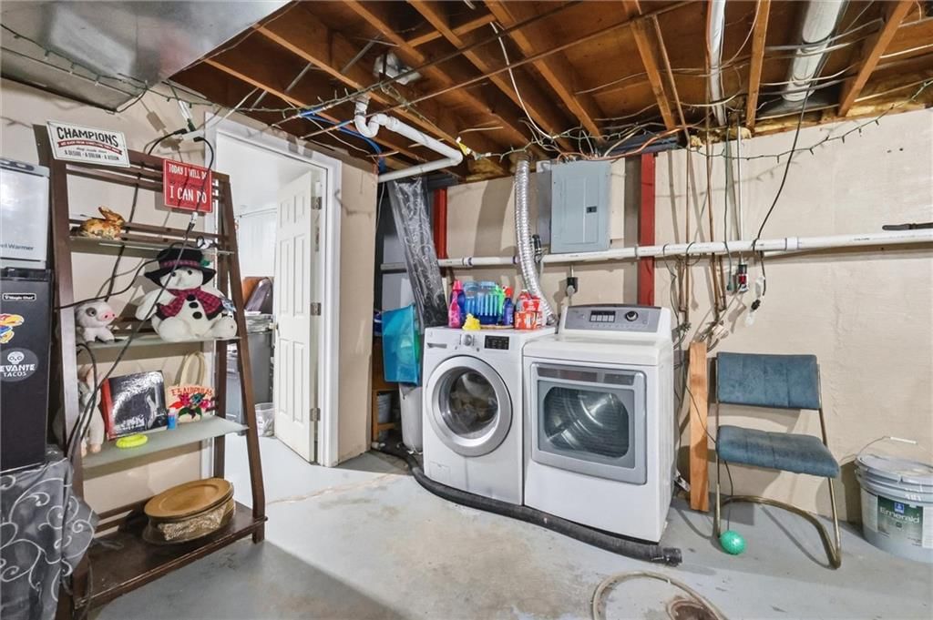 3022 S Norwood Avenue — photo 19