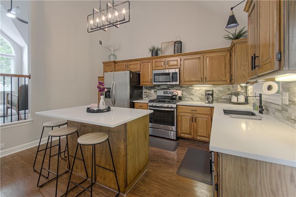 7528 N Tullis Avenue — photo 11