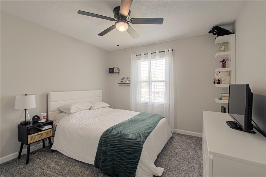 7528 N Tullis Avenue — photo 35