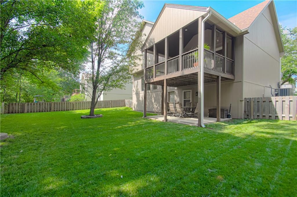 7528 N Tullis Avenue — photo 42