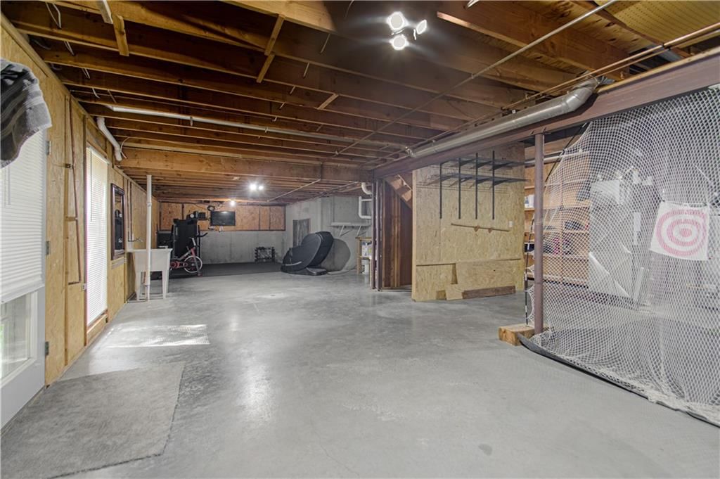 7528 N Tullis Avenue — photo 47