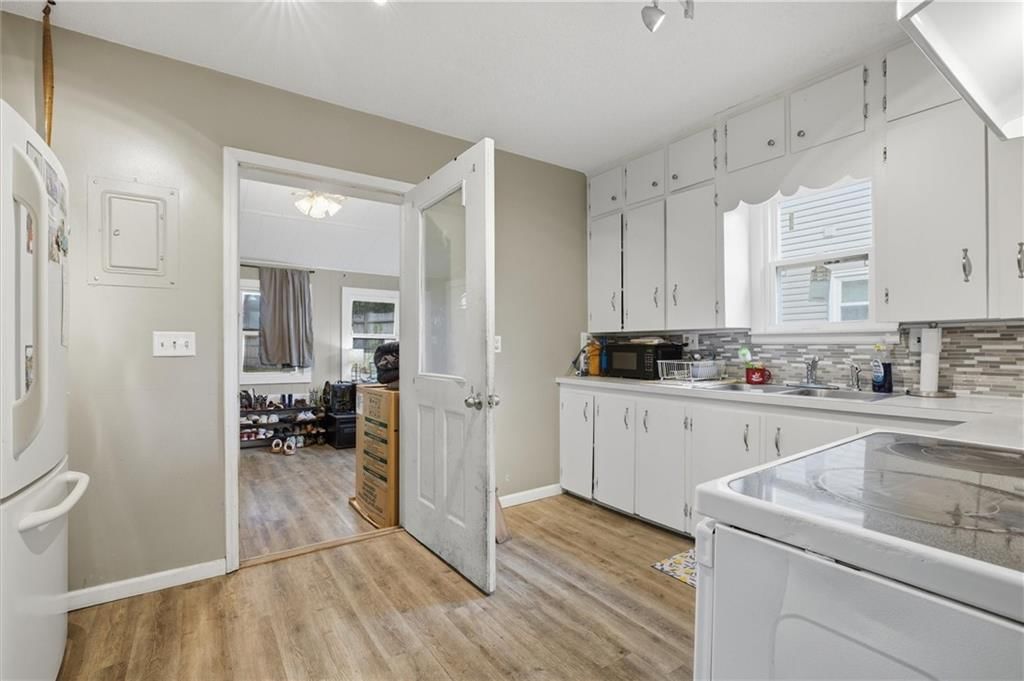 511 E North Main Street — photo 9
