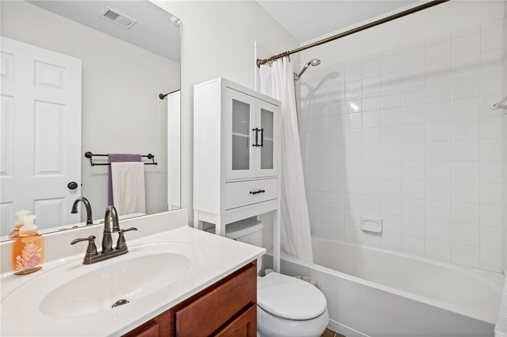 8123 N Drury Avenue — photo 17