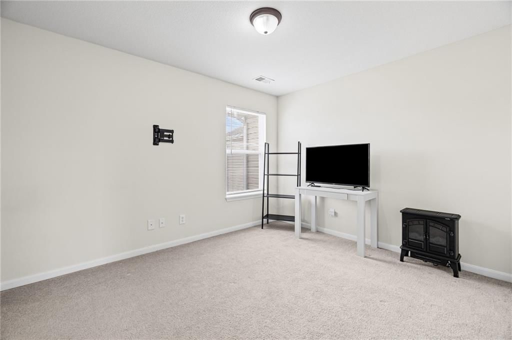 8123 N Drury Avenue — photo 18
