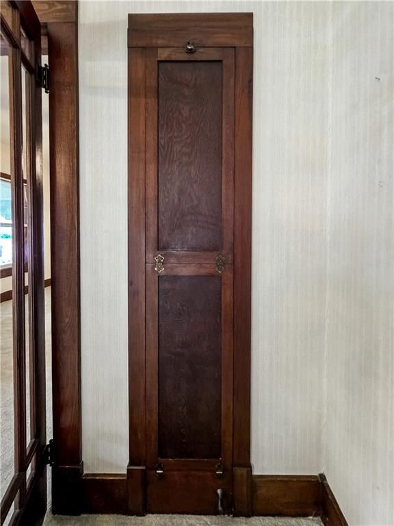 213 W 2nd Street — photo 21