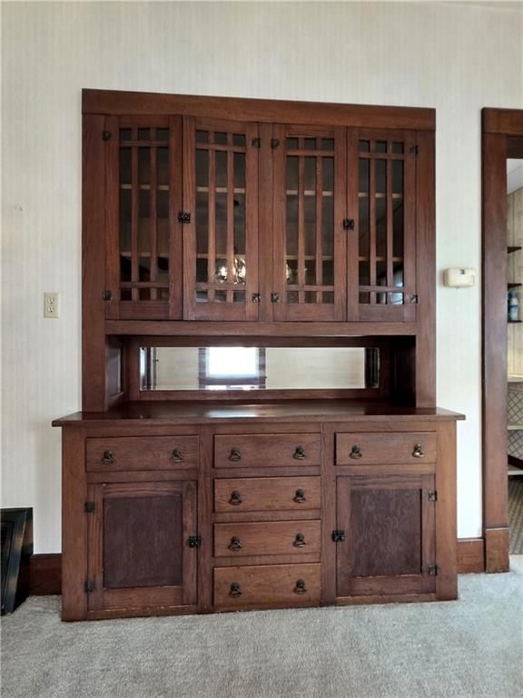 213 W 2nd Street — photo 22