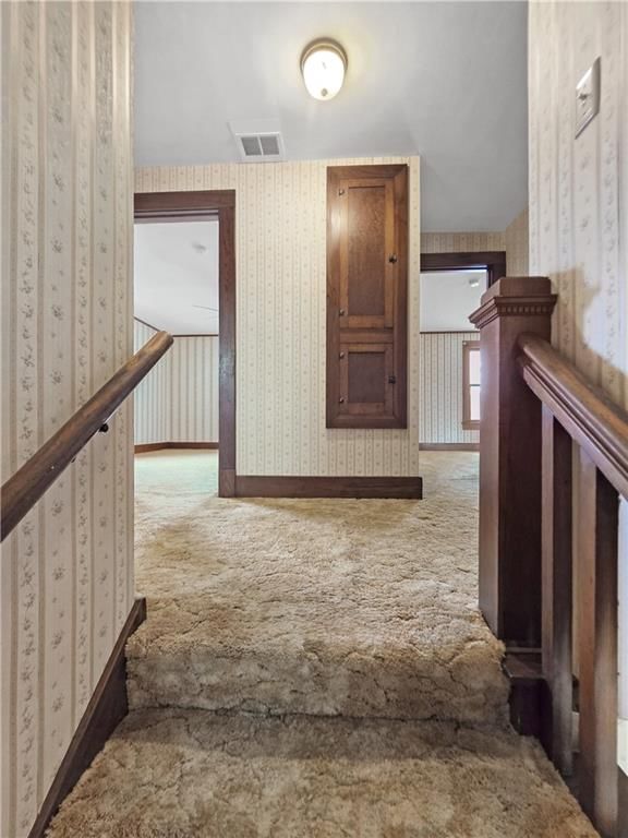 213 W 2nd Street — photo 29