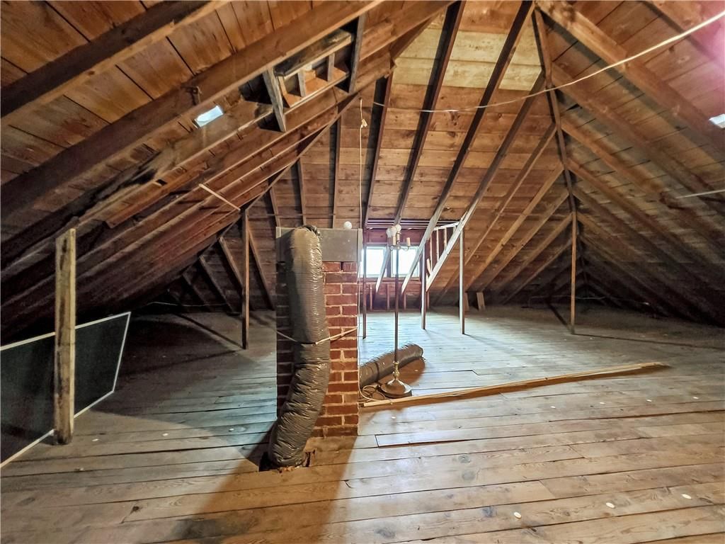 213 W 2nd Street — photo 44