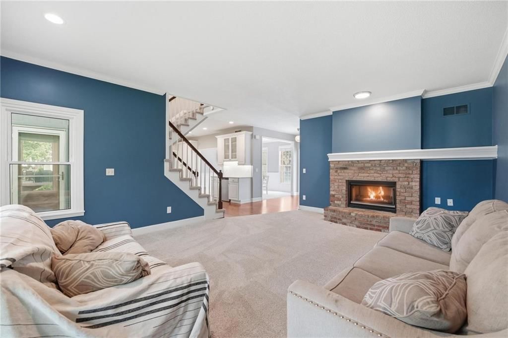 5210 W 157th Terrace — photo 9