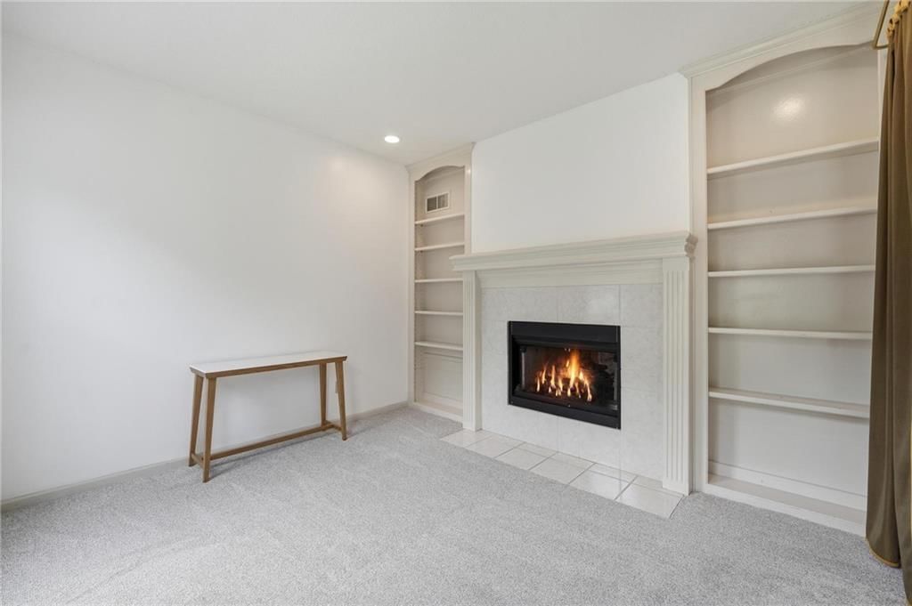 5210 W 157th Terrace — photo 17
