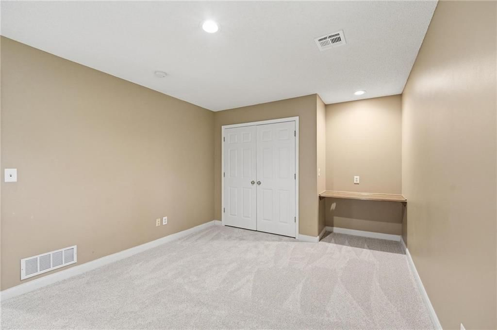 5210 W 157th Terrace — photo 52