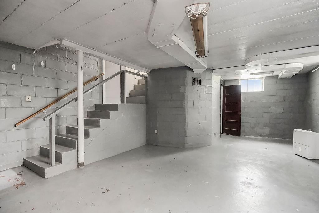 315 NE Northcrest Drive — photo 19