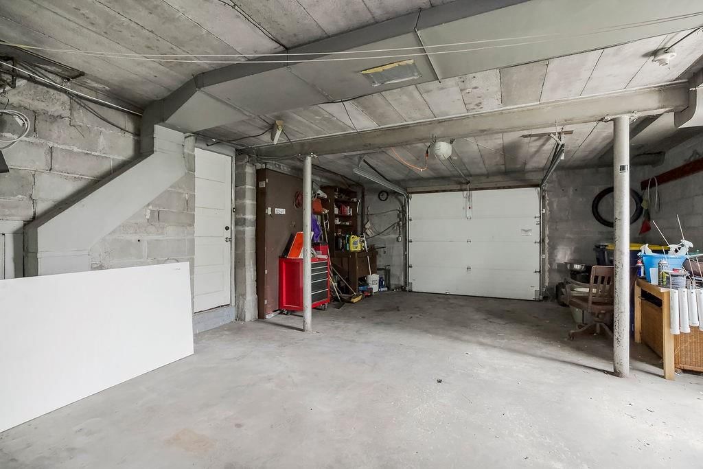 315 NE Northcrest Drive — photo 20