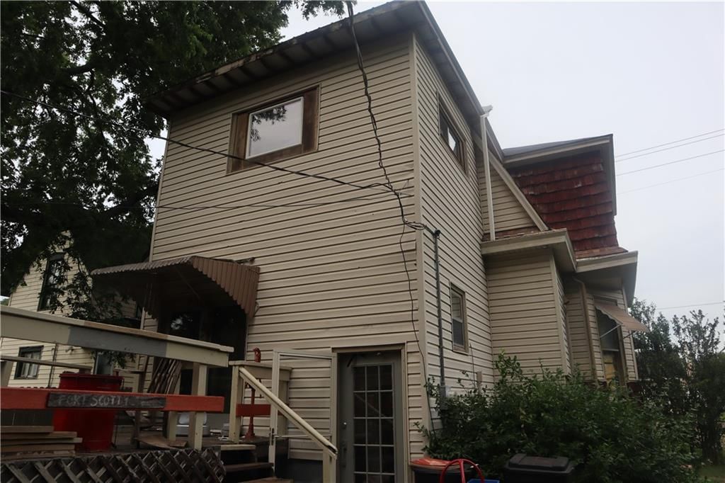 6 S Holbrook Street — photo 5