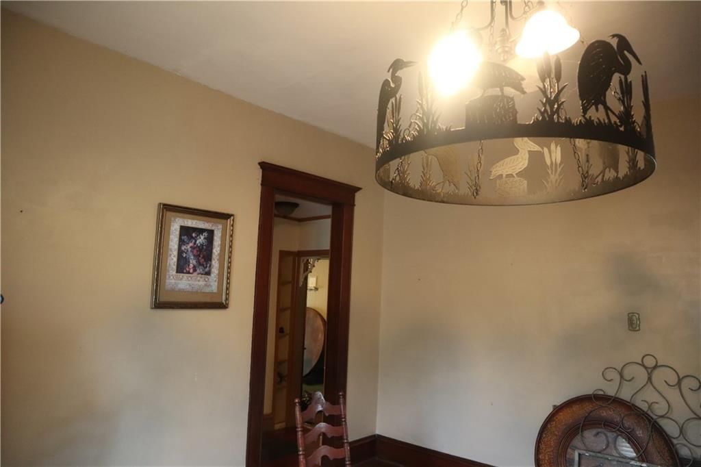 6 S Holbrook Street — photo 12