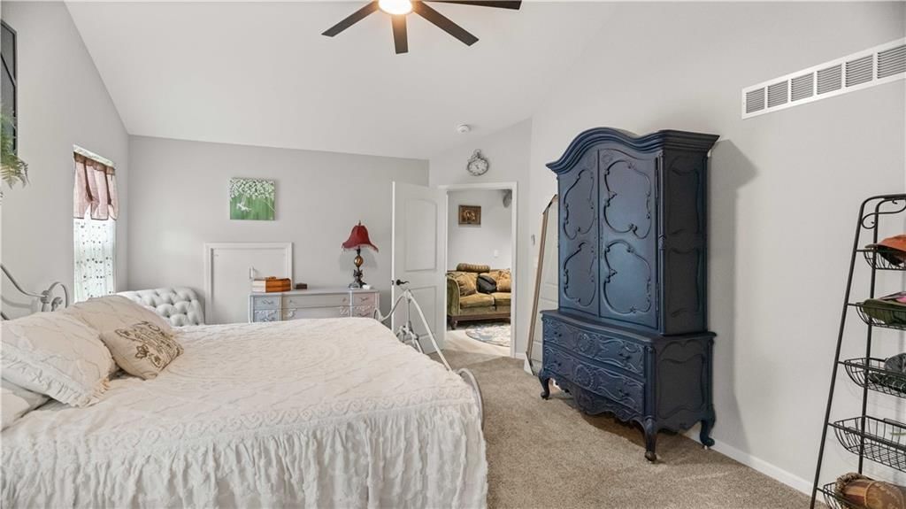 403 W Kaskaskia Street — photo 10