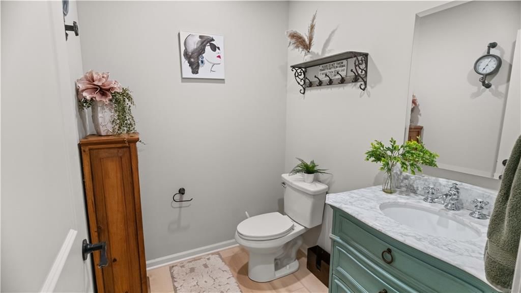 403 W Kaskaskia Street — photo 21