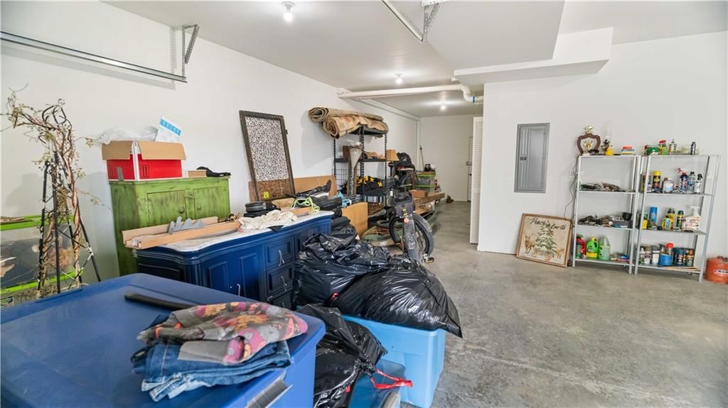 403 W Kaskaskia Street — photo 32
