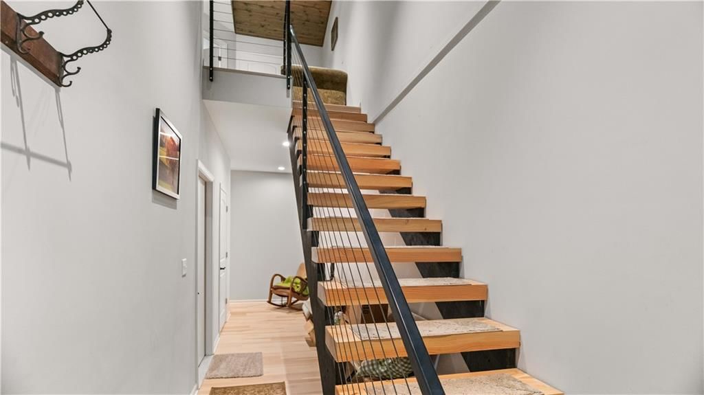 403 W Kaskaskia Street — photo 33