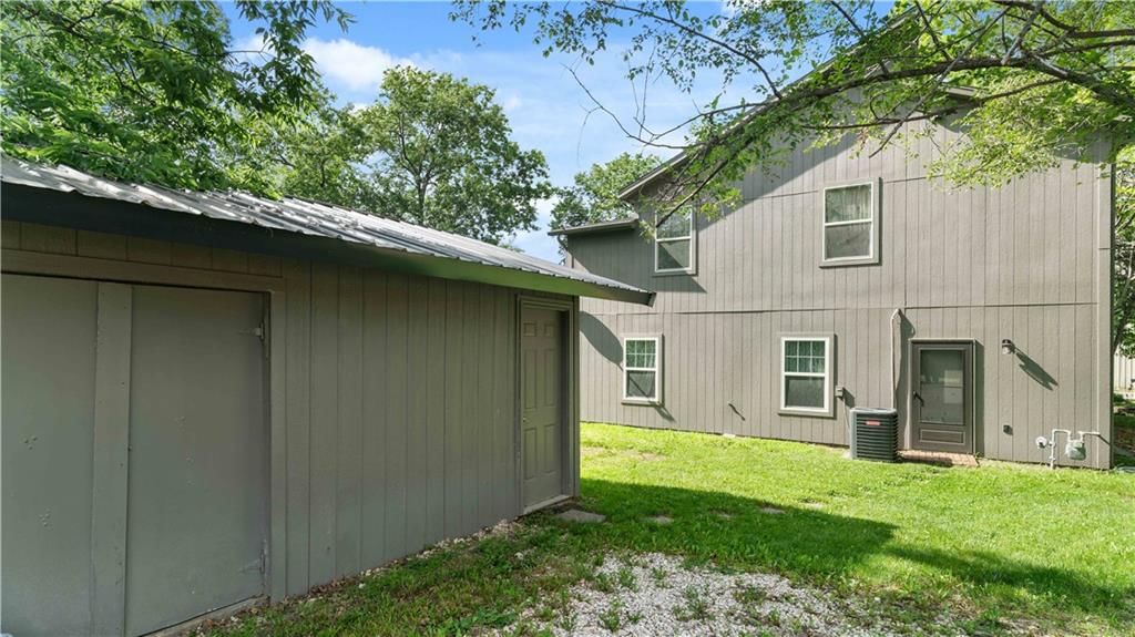 403 W Kaskaskia Street — photo 35
