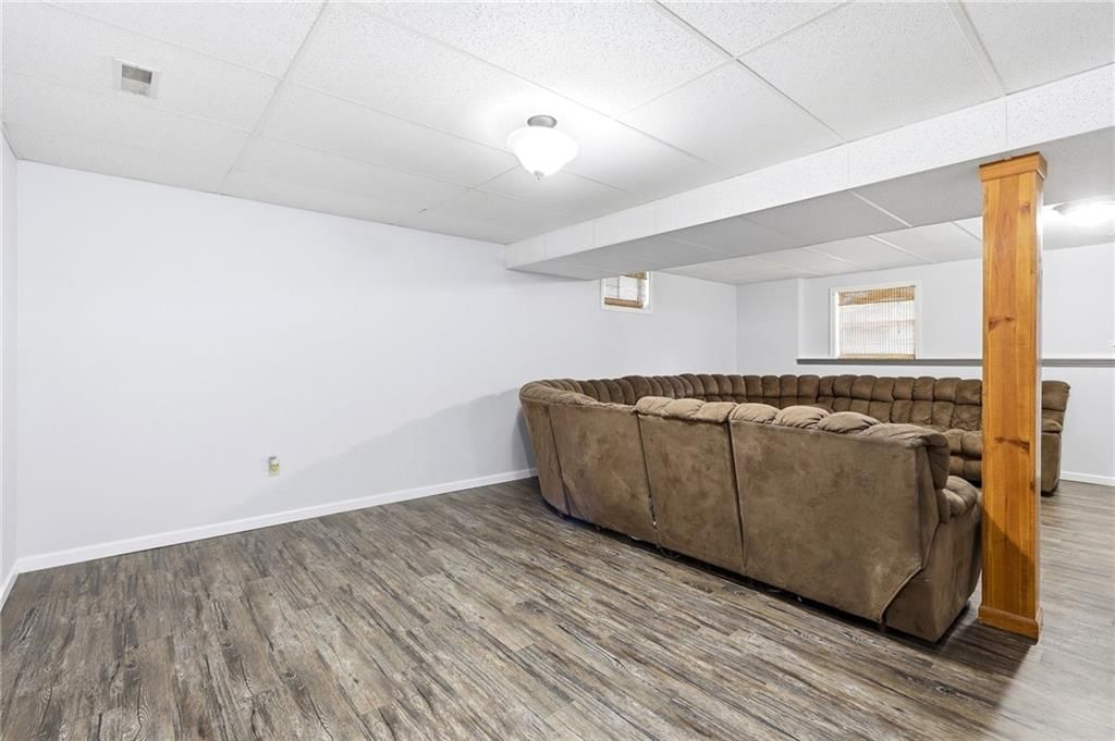 1204 Foxridge Drive — photo 31