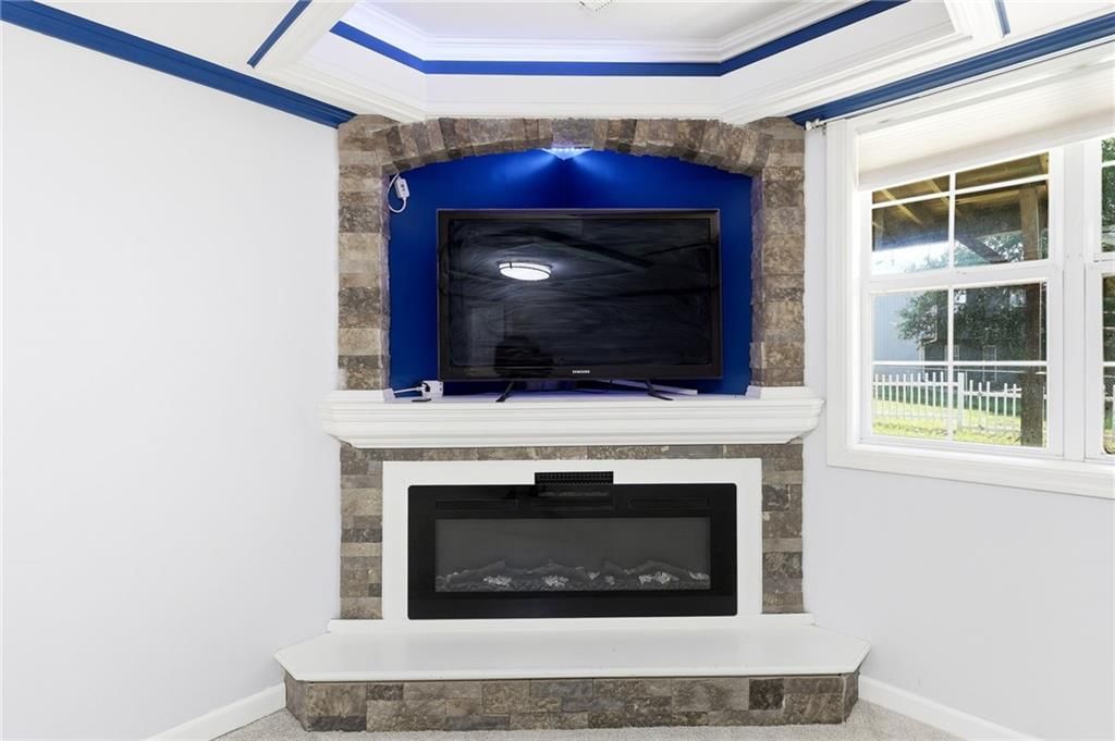 1204 Foxridge Drive — photo 39