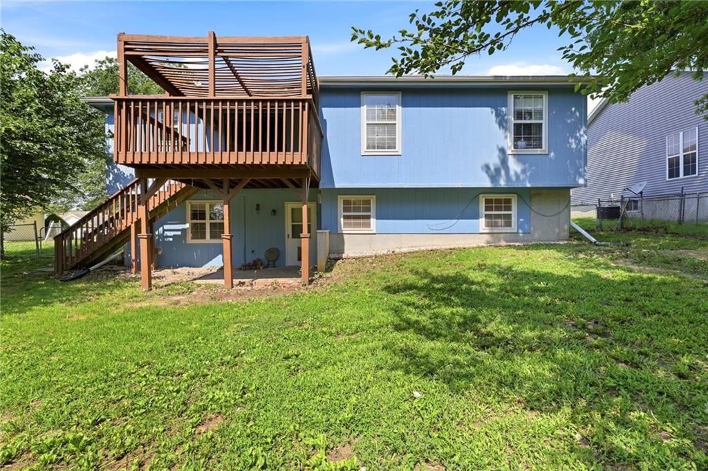 1204 Foxridge Drive — photo 49