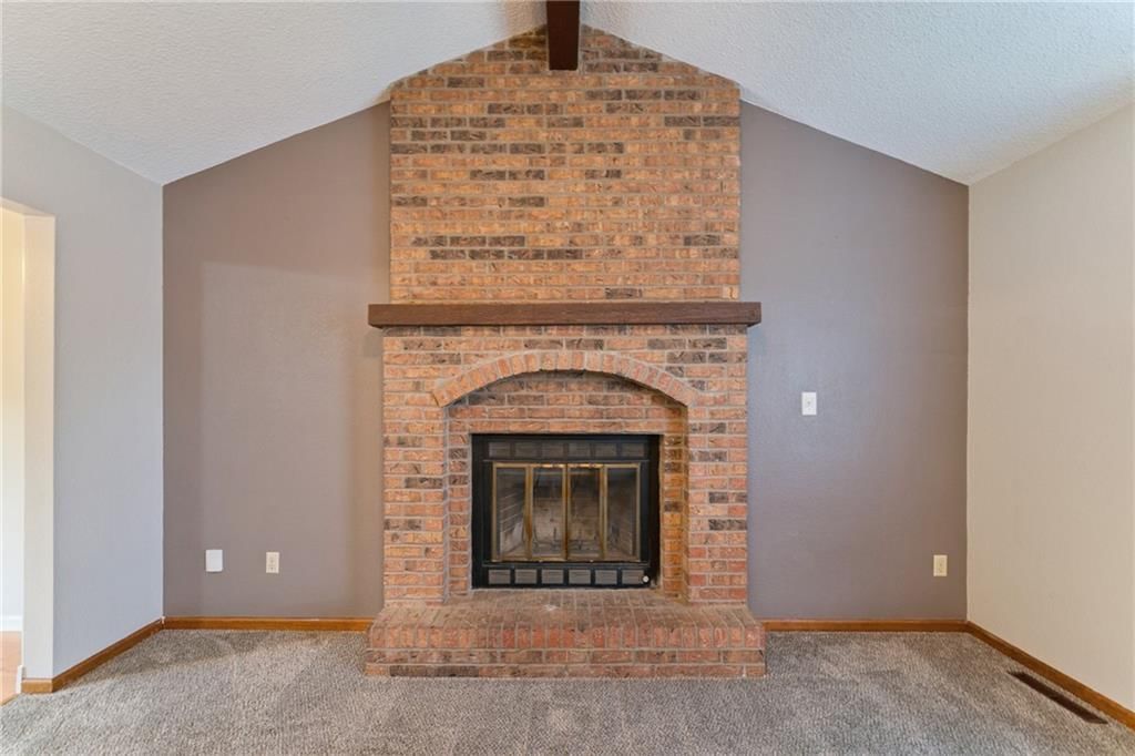 19208 E 12th Street North Court — photo 9