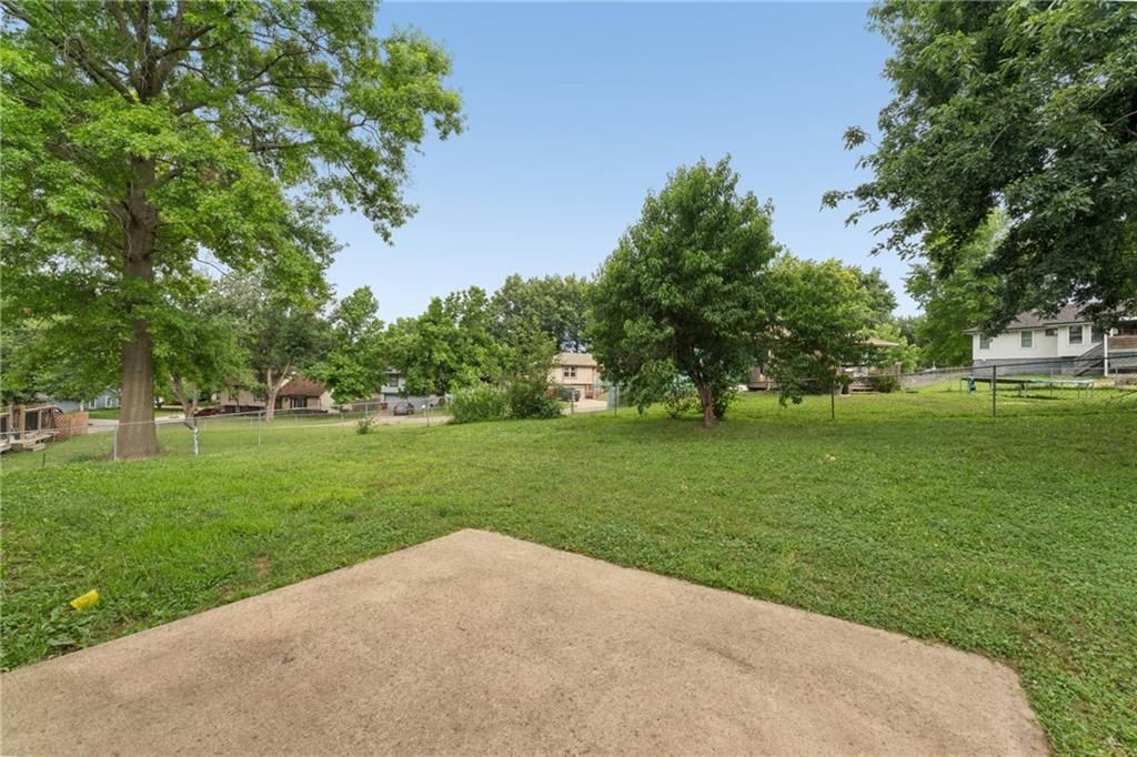 19208 E 12th Street North Court — photo 43