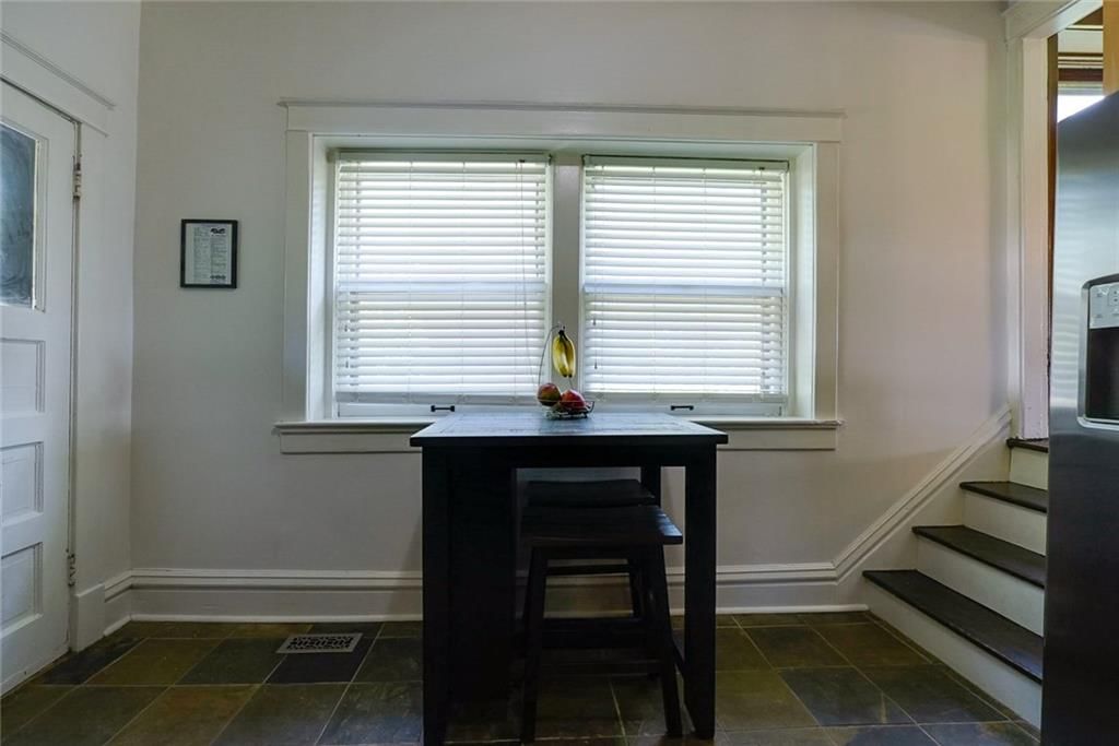 3644 Wyandotte Street — photo 32