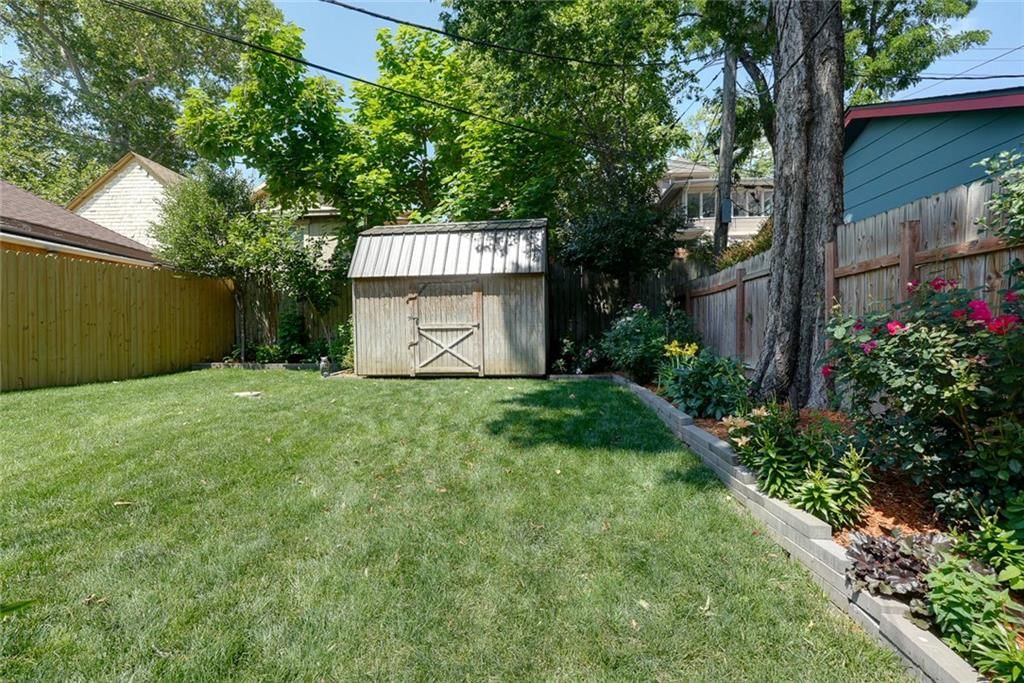 3644 Wyandotte Street — photo 36