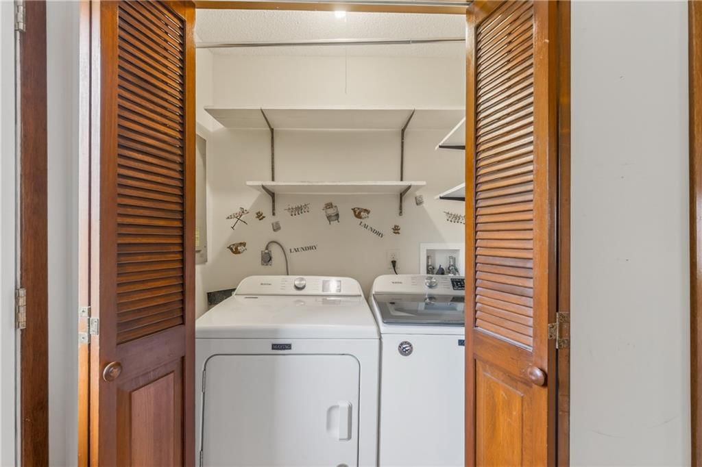 420 N Hunt Street — photo 15
