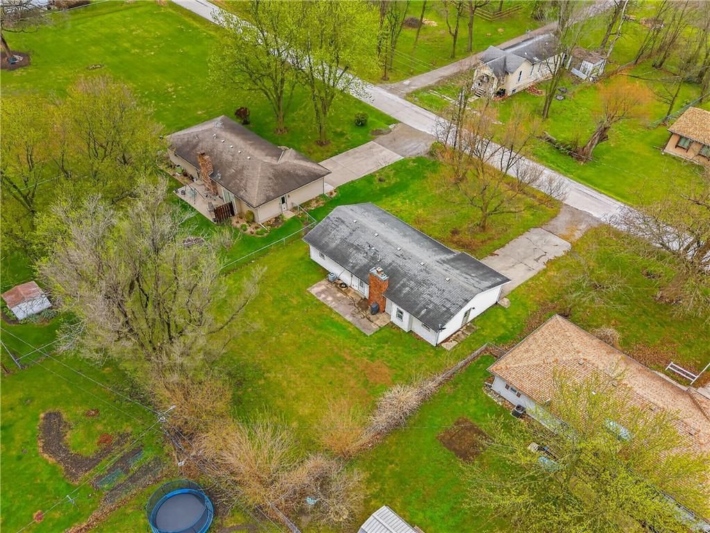 420 N Hunt Street — photo 27