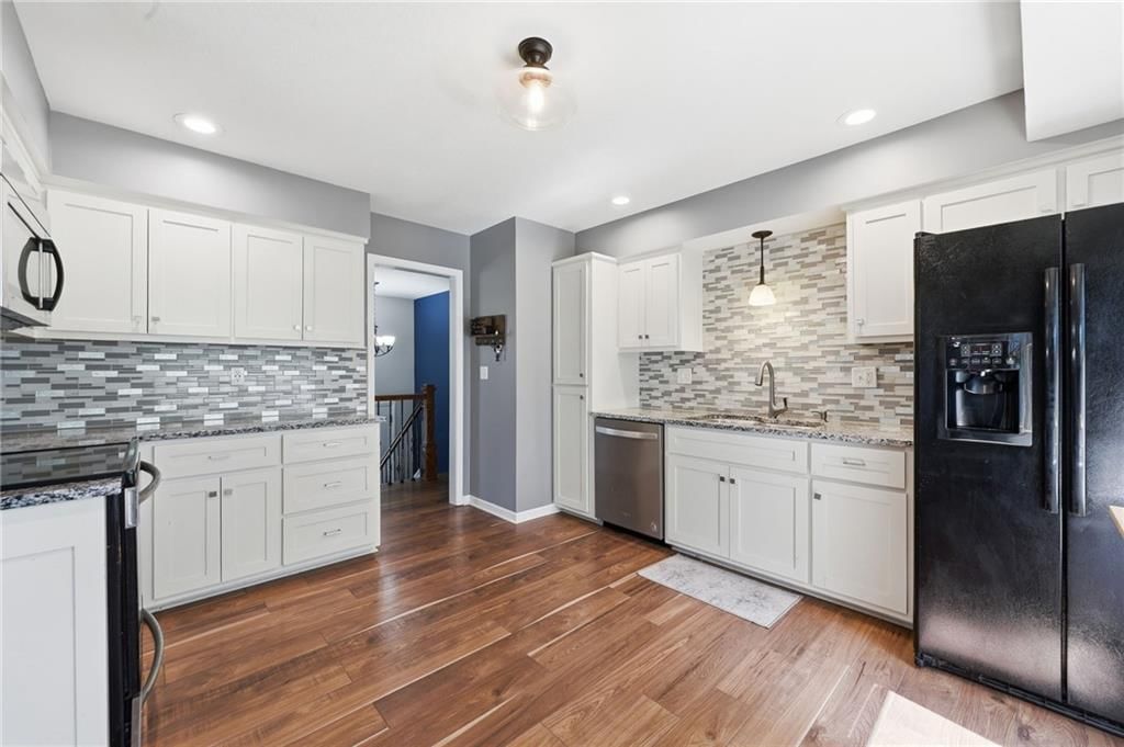 1424 Woodlawn Drive — photo 15