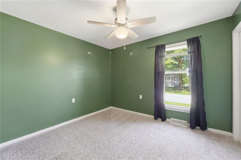 1424 Woodlawn Drive — photo 23