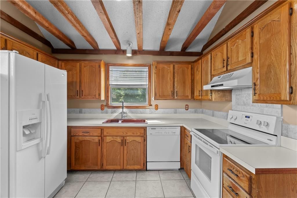 8075 Colony Lane — photo 11